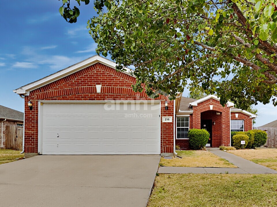 216 Cornell in Forney, TX - Building Photo