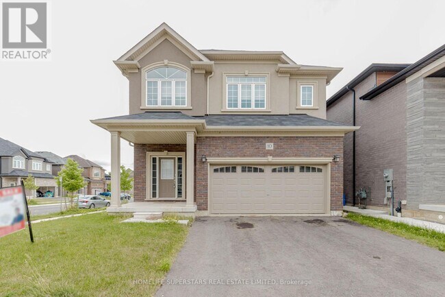 10 Macklin St in Brantford, ON - Building Photo - Building Photo