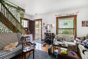 716 E Kingsley St in Ann Arbor, MI - Building Photo