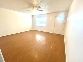 4618 Fordham St in Lubbock, TX - Building Photo - Building Photo