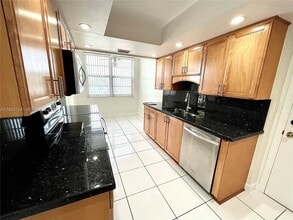 1501 S Ocean Dr in Hollywood, FL - Foto de edificio - Building Photo