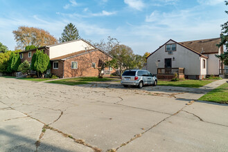 35721 Alfred St in New Baltimore, MI - Building Photo - Building Photo