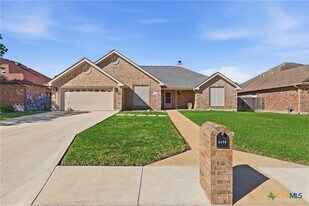 1174 Vista Bonita in New Braunfels, TX - Building Photo
