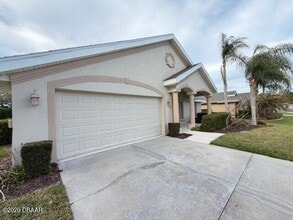 1459 Areca Palm Dr in Port Orange, FL - Building Photo - Building Photo