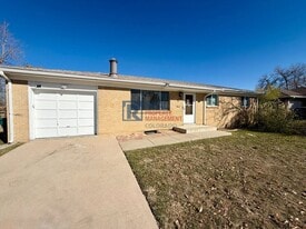 504 Toledo St in Aurora, CO - Building Photo