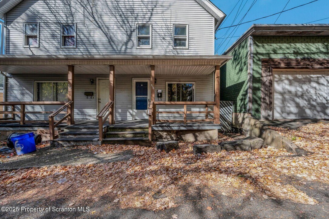514 Stipp Ct in Scranton, PA - Building Photo