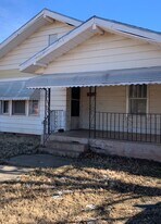 1301 Giddings St in Wichita Falls, TX - Building Photo