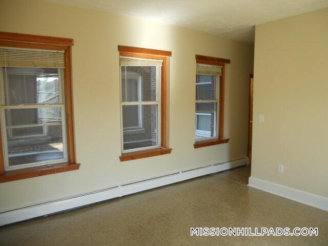 477 Dudley St in Boston, MA - Building Photo - Building Photo