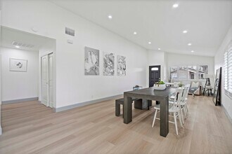14951 Gainford Cir in Irvine, CA - Building Photo - Building Photo