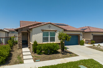 Lennar at Esperanza in Ontario, CA - Building Photo - Building Photo