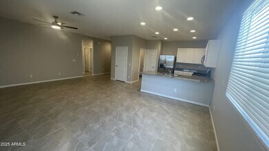 36425 W Maddaloni Ave in Maricopa, AZ - Building Photo - Building Photo