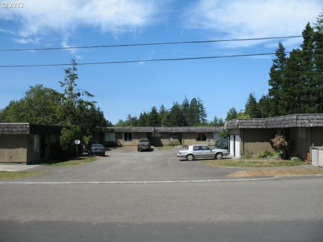 145 Laclair St in Coos Bay, OR - Building Photo - Building Photo