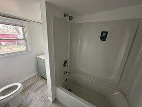 129 Haines St in Browns Mills, NJ - Building Photo - Building Photo
