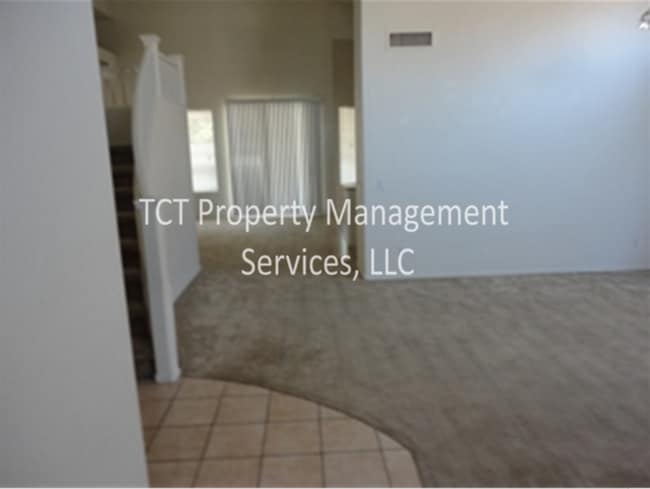 5429 W Hartford Ave in Glendale, AZ - Building Photo - Building Photo