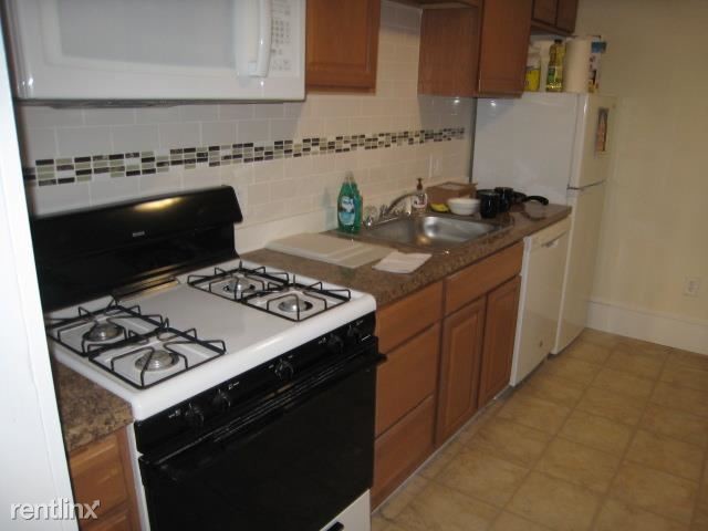 302 Highland Ave-Unit -Apt A in Somerville, MA - Foto de edificio