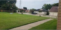 3010 Gilmar Dr photo'