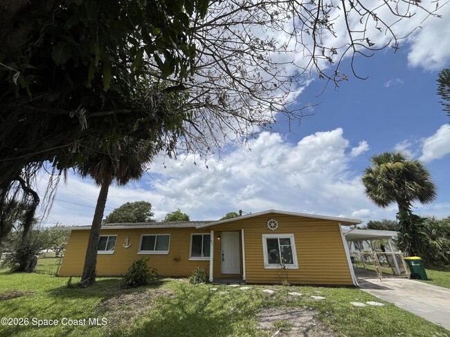 801 Hampton Way