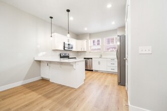 1346 N 3790 W in Lehi, UT - Foto de edificio - Building Photo
