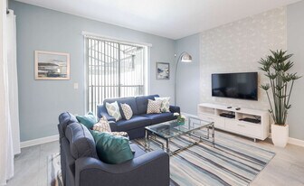 4815 Dedication St in Kissimmee, FL - Building Photo