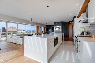 4422 N 75th St in Scottsdale, AZ - Building Photo - Building Photo