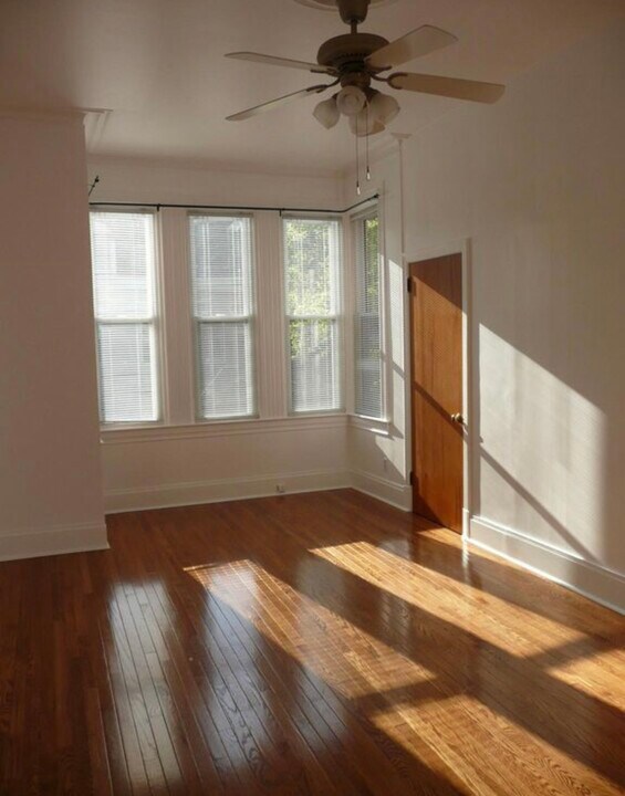225 Emerson St in Pittsburgh, PA - Building Photo