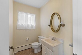 309 S River Walk in Penns Grove, NJ - Building Photo - Building Photo