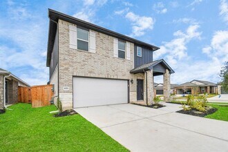 16504 Breezy Knl Ct in Conroe, TX - Building Photo - Building Photo