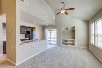 4764 N Morninggale Dr in Boise, ID - Building Photo - Building Photo