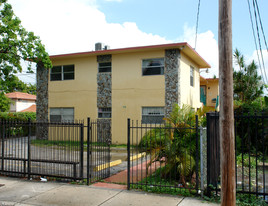 737 NW 1st St Apartments