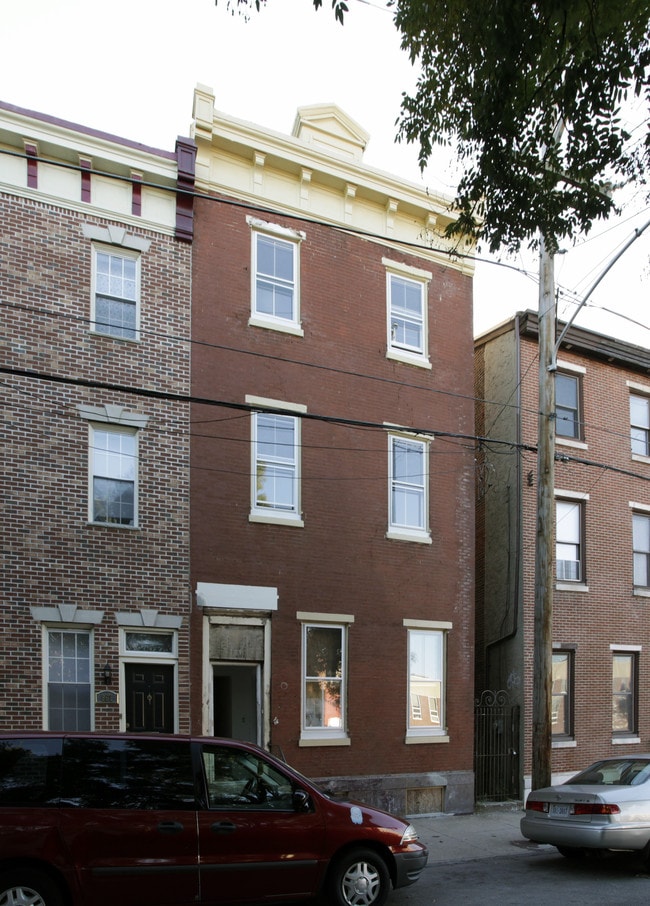 965 N 6th St in Philadelphia, PA - Building Photo - Building Photo