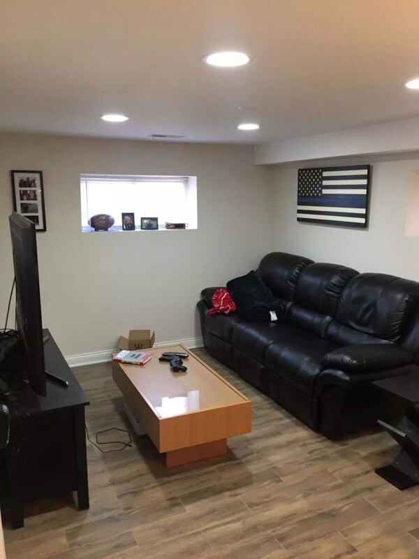 2921 W Farragut Ave in Chicago, IL - Building Photo - Building Photo