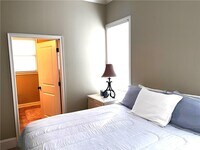 11 Perimeter E Ctr photo'