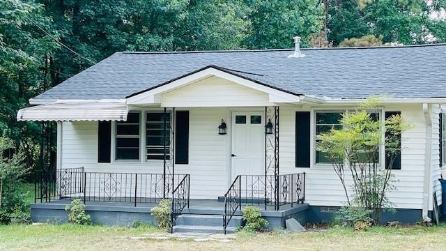 1121 Harbins Rd in Dacula, GA - Foto de edificio - Building Photo