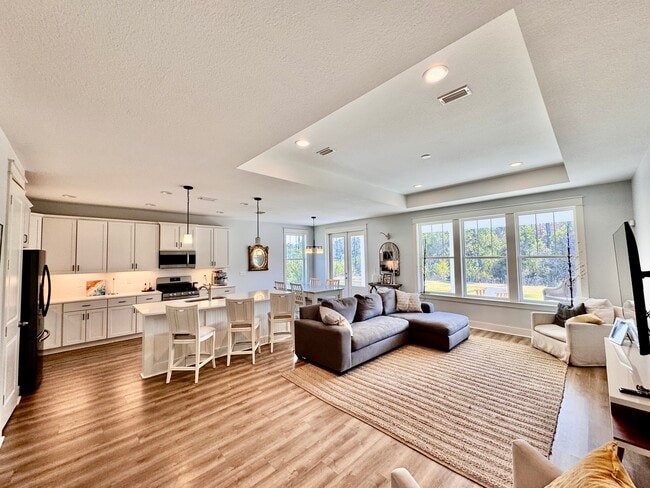 300 Foxtail Wy in Panama City Beach, FL - Building Photo - Building Photo