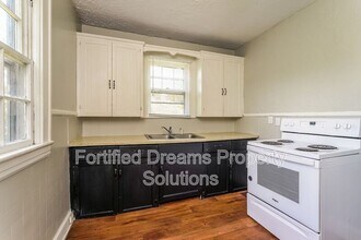 2601 Stockton St in Winston-Salem, NC - Foto de edificio - Building Photo