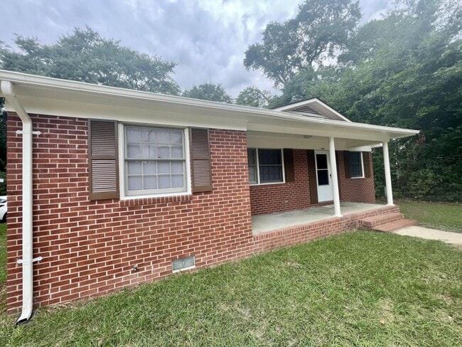 property at 1402 M.L.K. Jr Dr