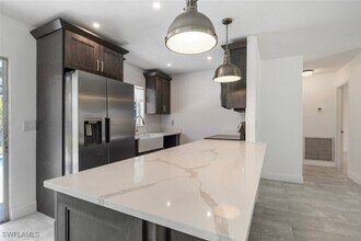 1948 46th St SW in Naples, FL - Building Photo - Building Photo