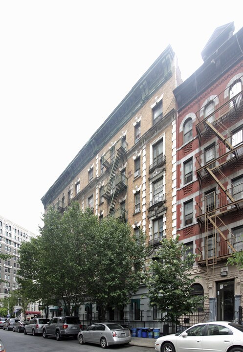 229 W 105th St in New York, NY - Foto de edificio