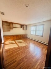 20 Crest Dr in Cromwell, CT - Building Photo - Building Photo