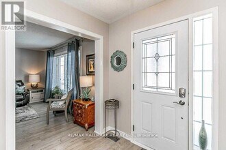 20 Brown St in Barrie, ON - Building Photo - Building Photo
