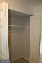 9730 Kingsbridge Dr in Fairfax, VA - Building Photo - Building Photo