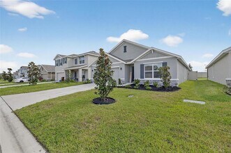 3602 Forest Path Dr in Plant City, FL - Building Photo - Building Photo
