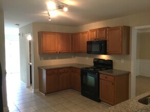5622 Falls Ridge Ln in Charlotte, NC - Building Photo - Building Photo