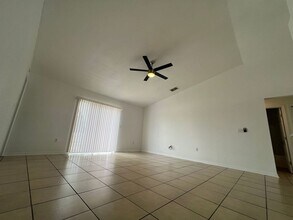 150 Cloverdale Rd in Winter Haven, FL - Building Photo - Building Photo