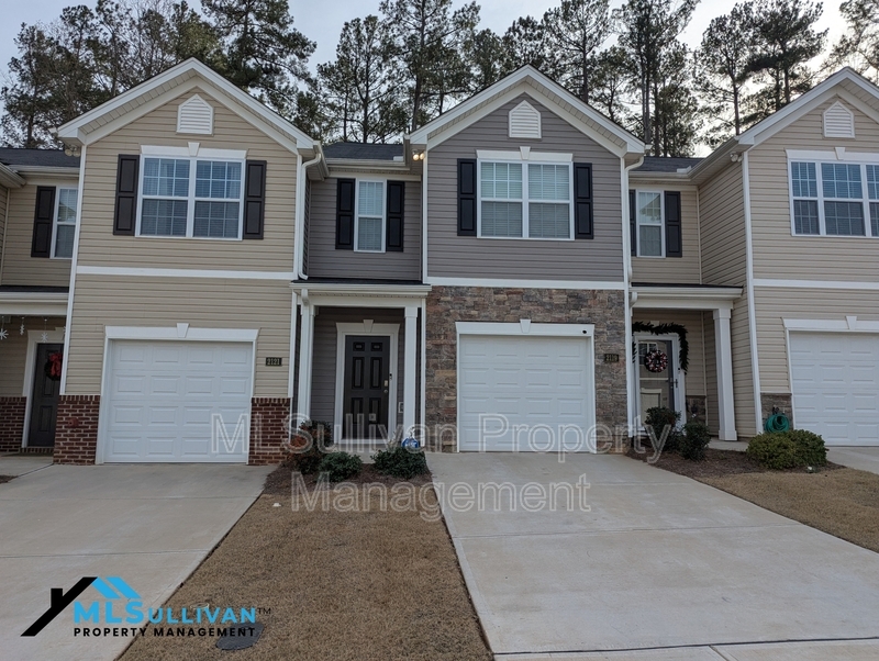 2119 Lily Dr in Haw River, NC - Building Photo