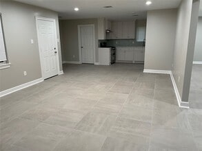 2706 Wilshire Cir in Pearland, TX - Building Photo - Building Photo