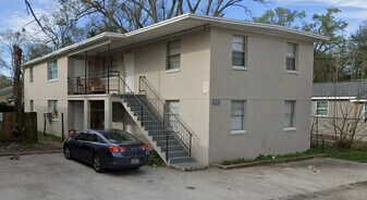 1824 W 14th St, Unit 3 in Jacksonville, FL - Building Photo