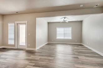 1671 Aspen Loop in Provo, UT - Building Photo - Building Photo