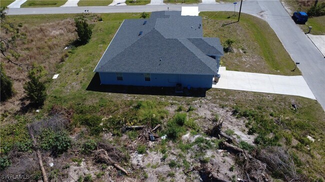 4716 13th St SW in Lehigh Acres, FL - Building Photo - Building Photo