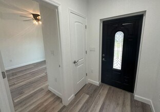 57 Boundary Blvd in Rotonda West, FL - Building Photo - Building Photo